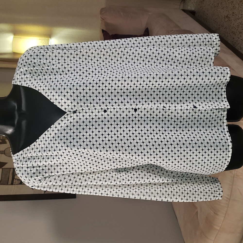 H&M black and white blouse